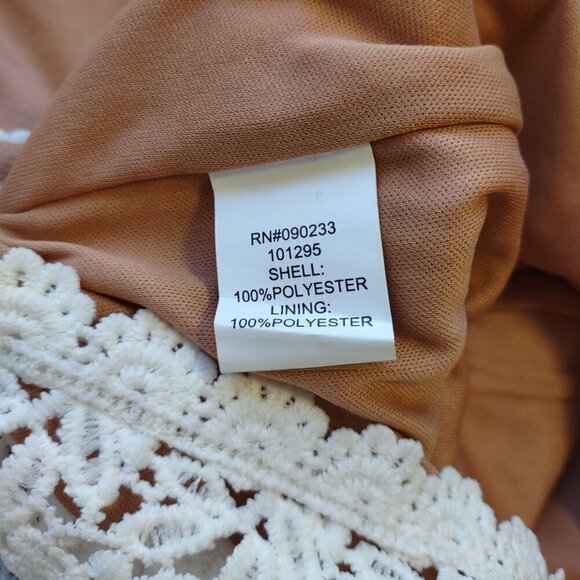 Crochet & Lace Mini Skirt  Scallop Hem Kendall & Kylie Women's Size Large  Boho - Picture 5 of 5